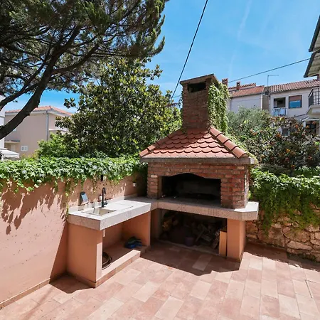 Beachfront Appartamento *