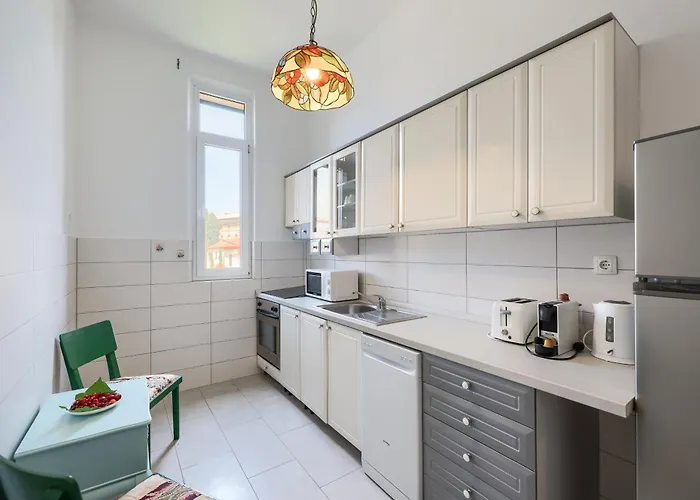 Beachfront Appartamento Zara