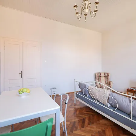 Beachfront Apartman Zadar